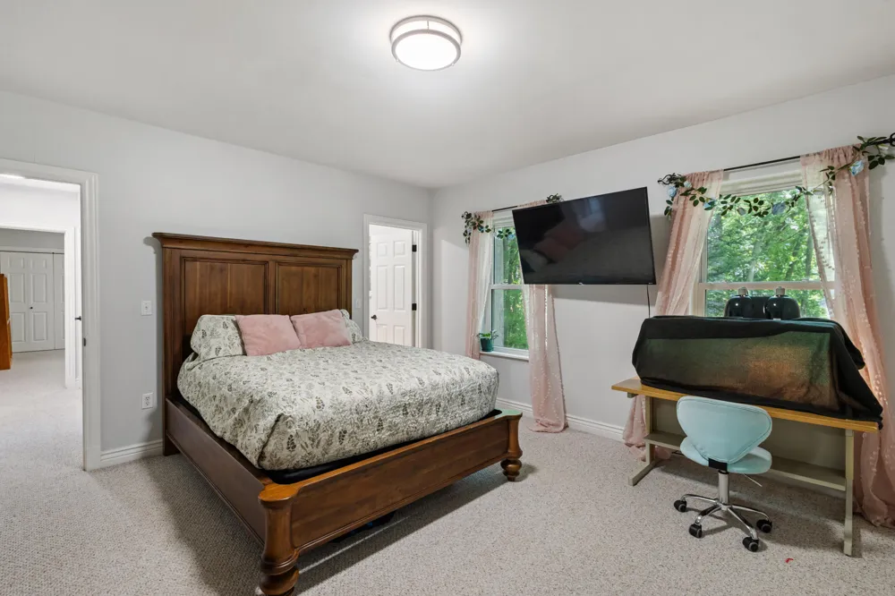 3439 Michael Lane Royalton Township, MI 49085