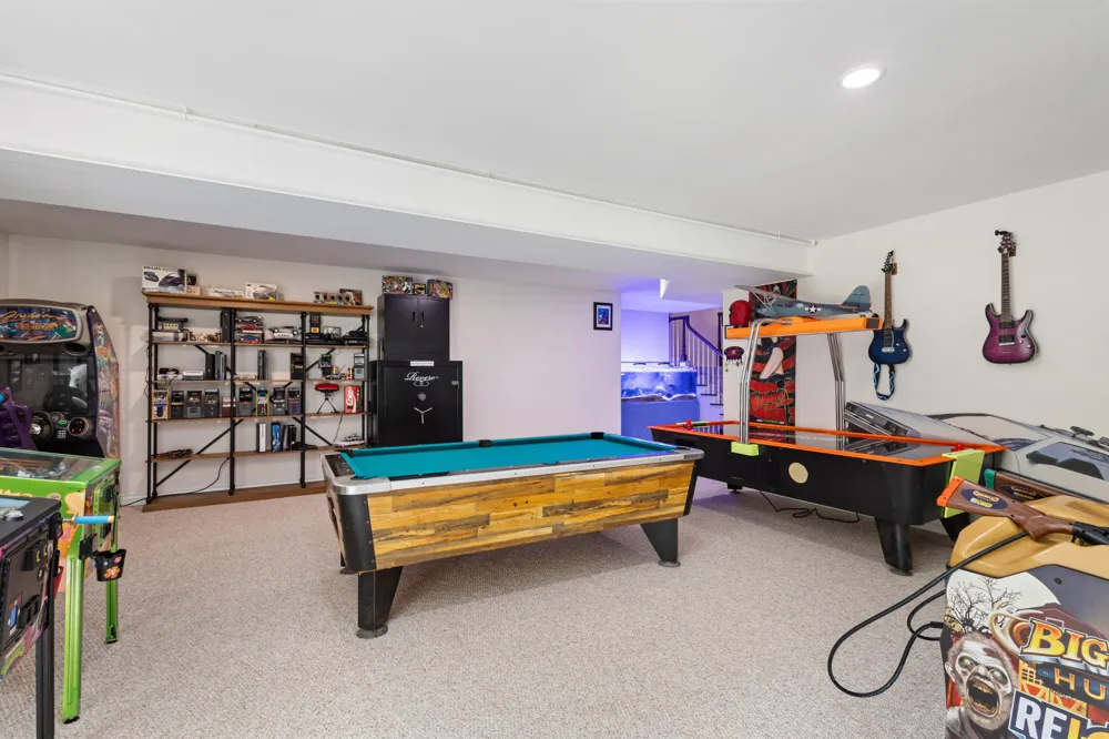 3439 Michael Lane Royalton Township, MI 49085