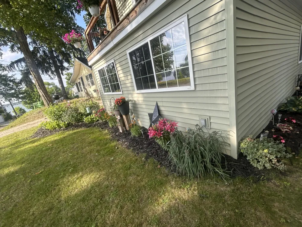 2625 Lansing Street Crystal Township, MI 48818