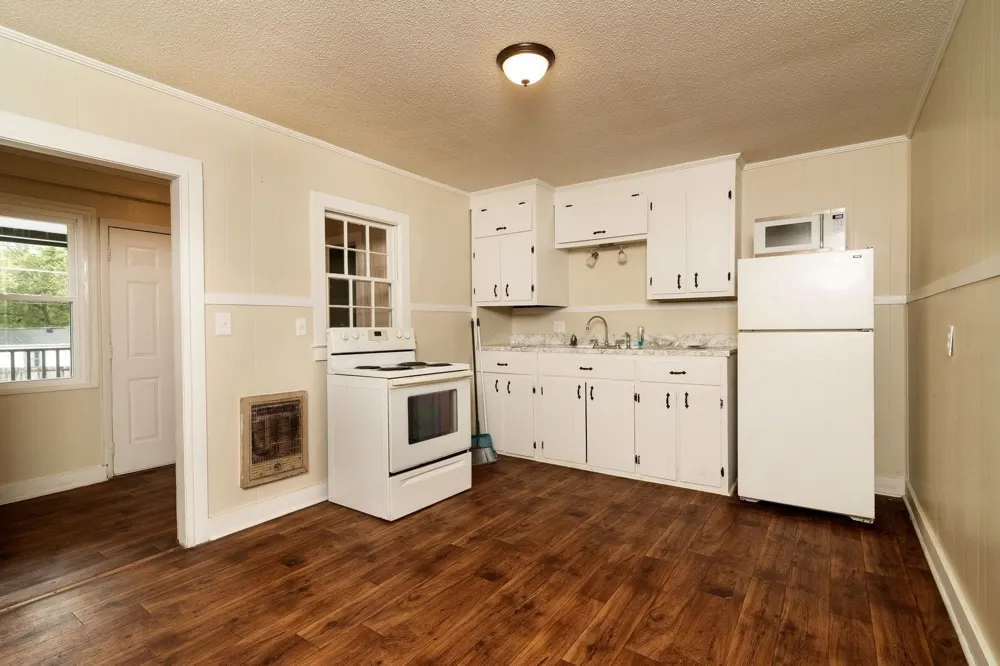 206 Edison St W Fayetteville, TN 37334