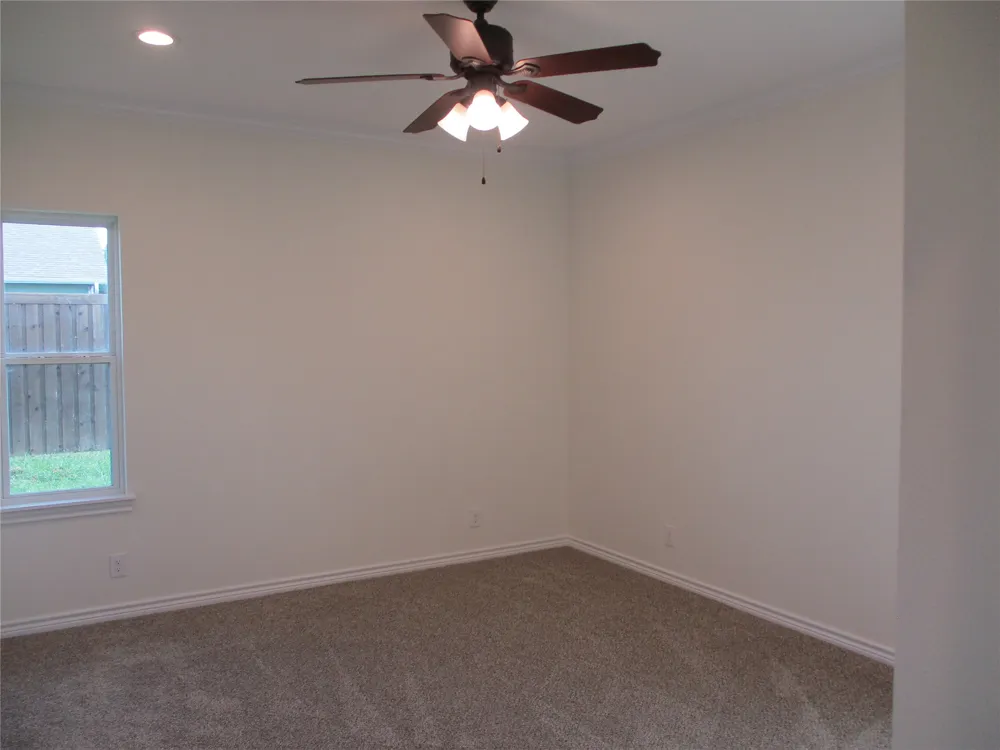 117 Mill Street Emory, TX 75440