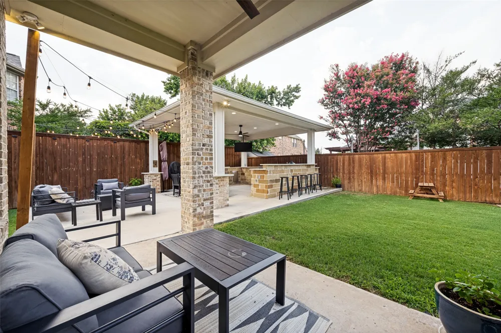 1700 Coyote Ridge Carrollton, TX 75010