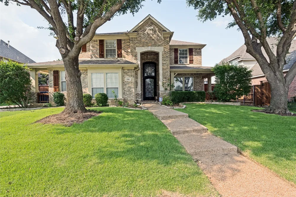 1700 Coyote Ridge Carrollton, TX 75010