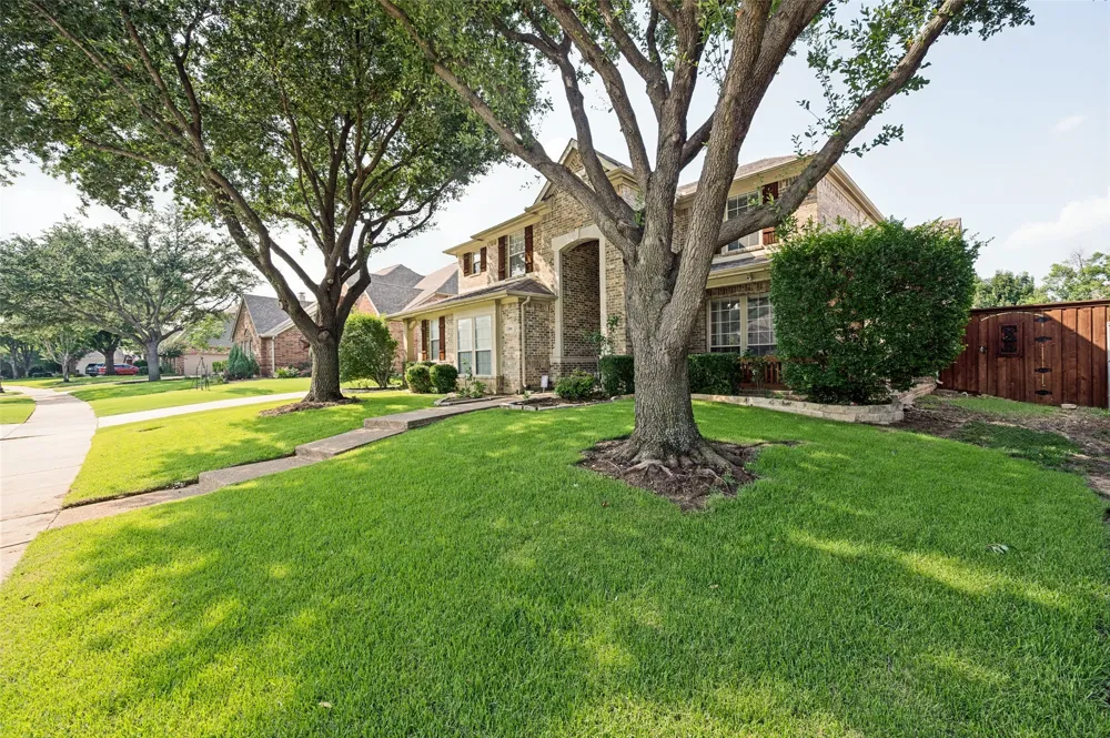 1700 Coyote Ridge Carrollton, TX 75010