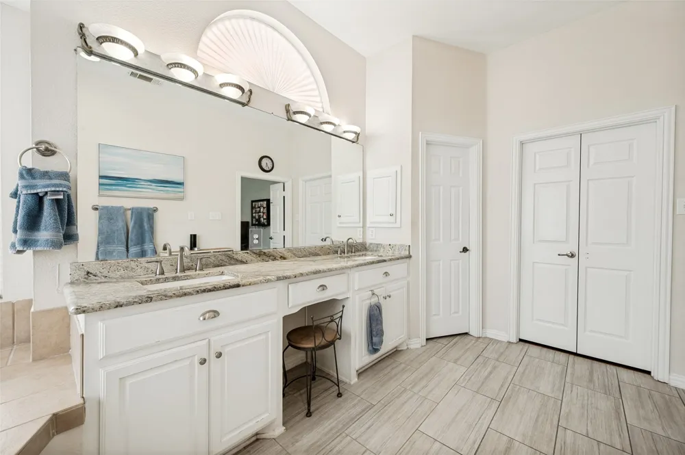 1700 Coyote Ridge Carrollton, TX 75010