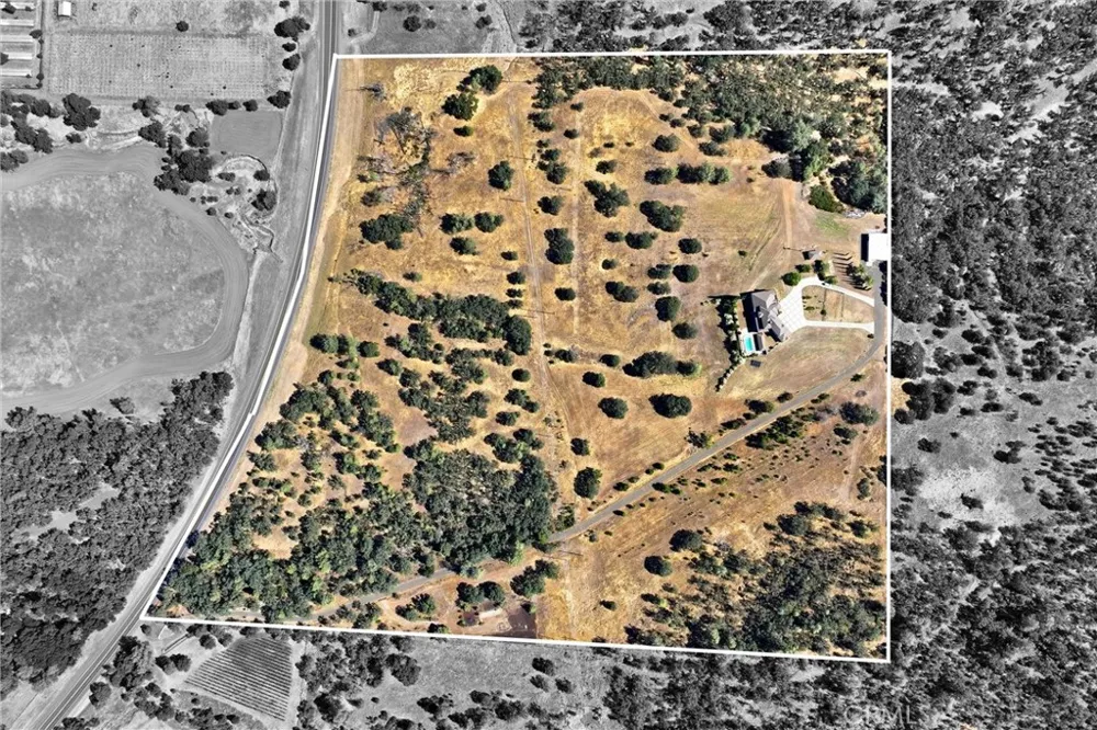 2511 State Highway 53 Clearlake, CA 95422