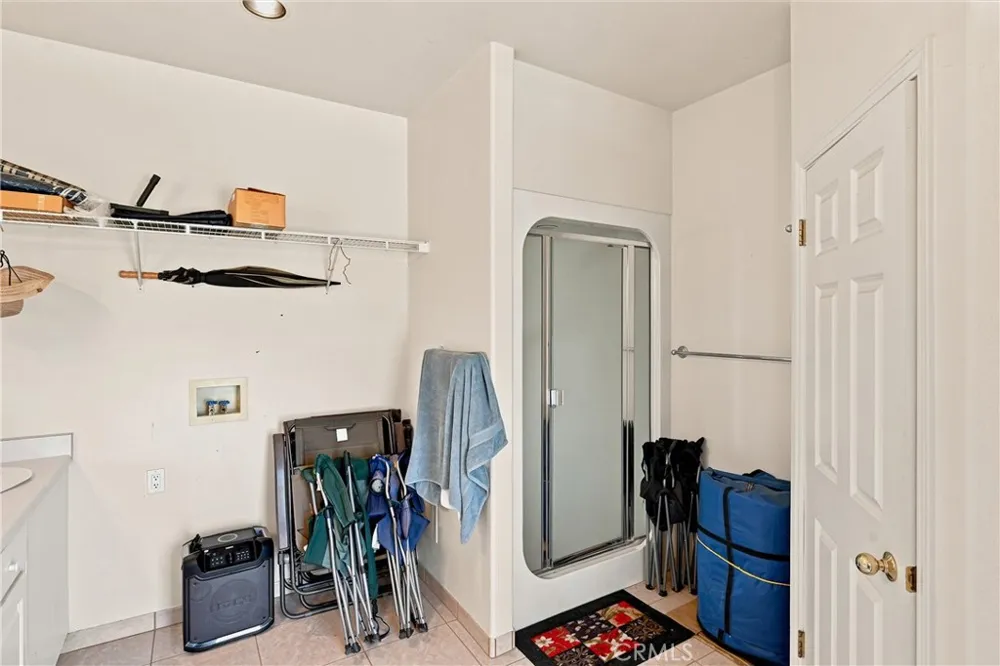 2511 State Highway 53 Clearlake, CA 95422