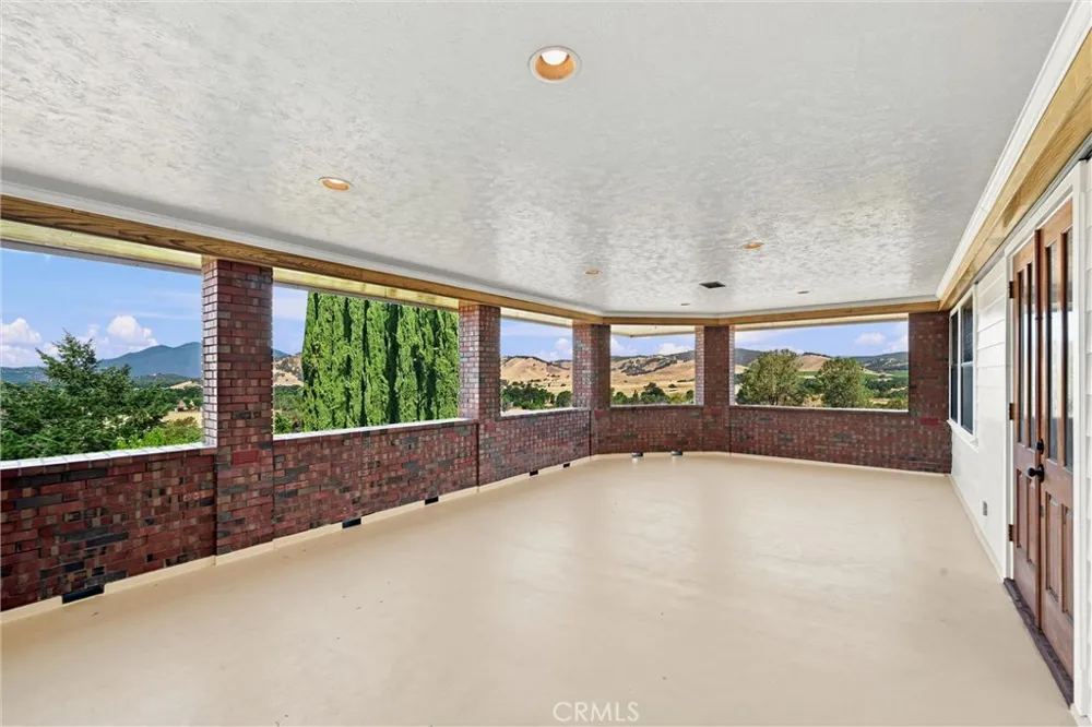 2511 State Highway 53 Clearlake, CA 95422