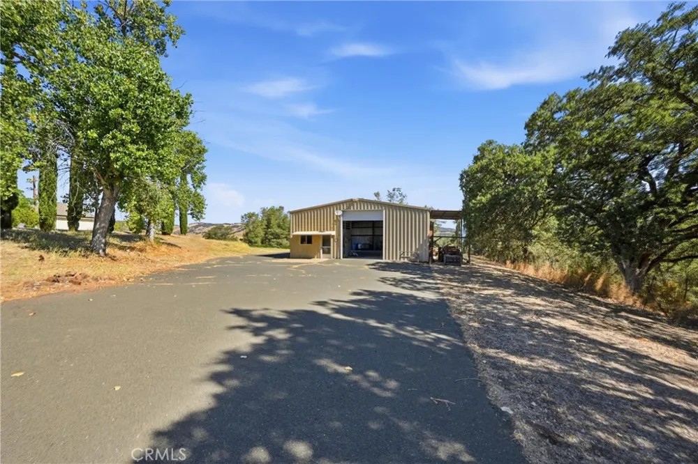 2511 State Highway 53 Clearlake, CA 95422
