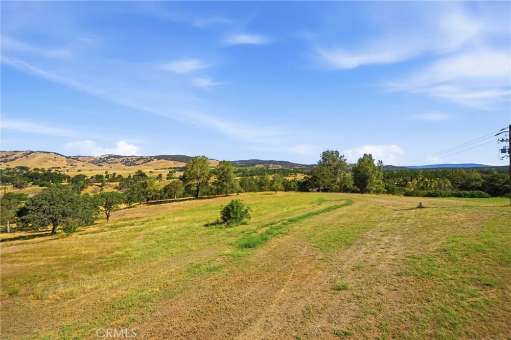 2511 State Highway 53 Clearlake, CA 95422