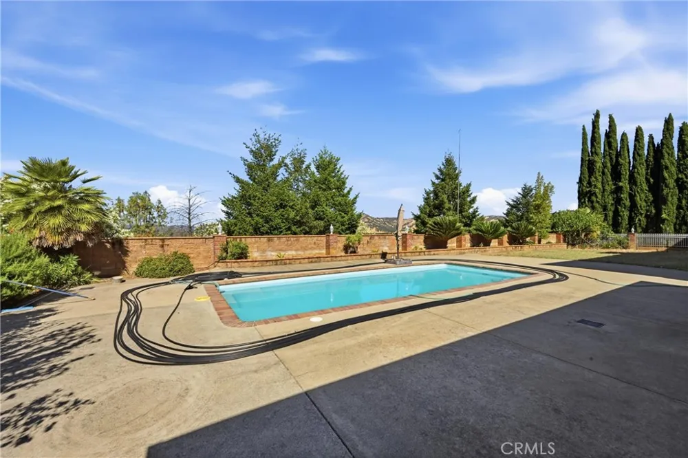 2511 State Highway 53 Clearlake, CA 95422