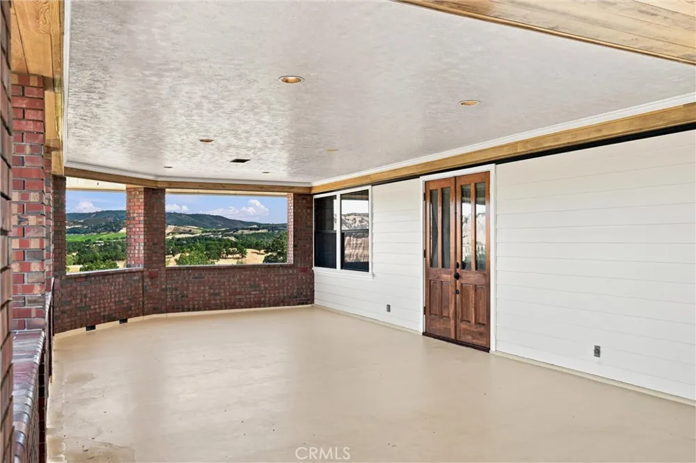 2511 State Highway 53 Clearlake, CA 95422