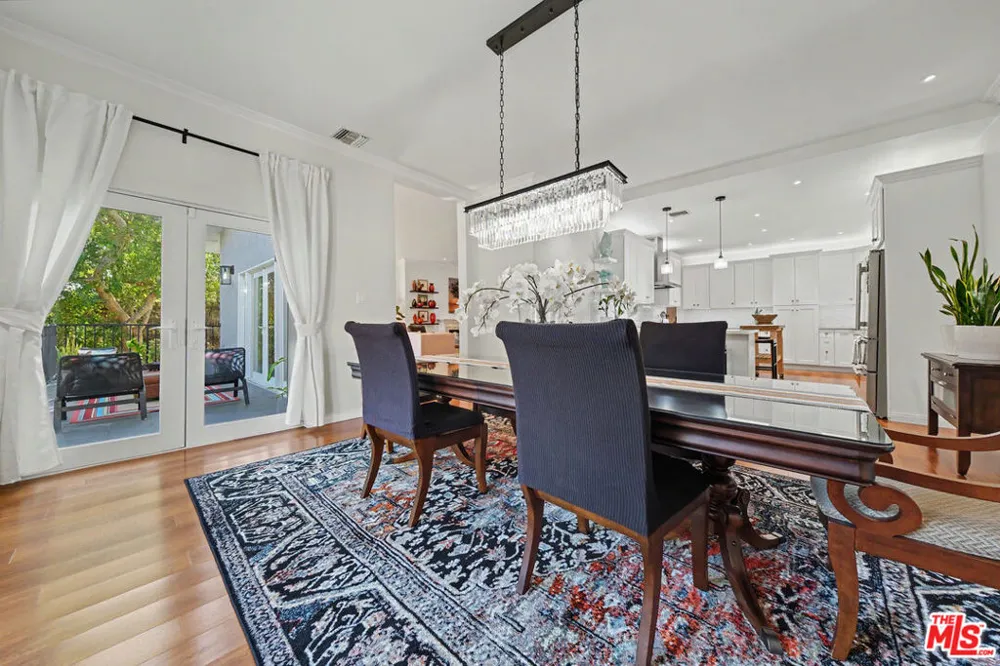 2655 Saxon Drive Los Angeles, CA 90065