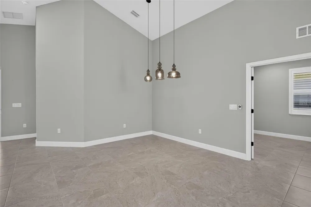 37 LAGOON WAY Palm Coast, FL 32137