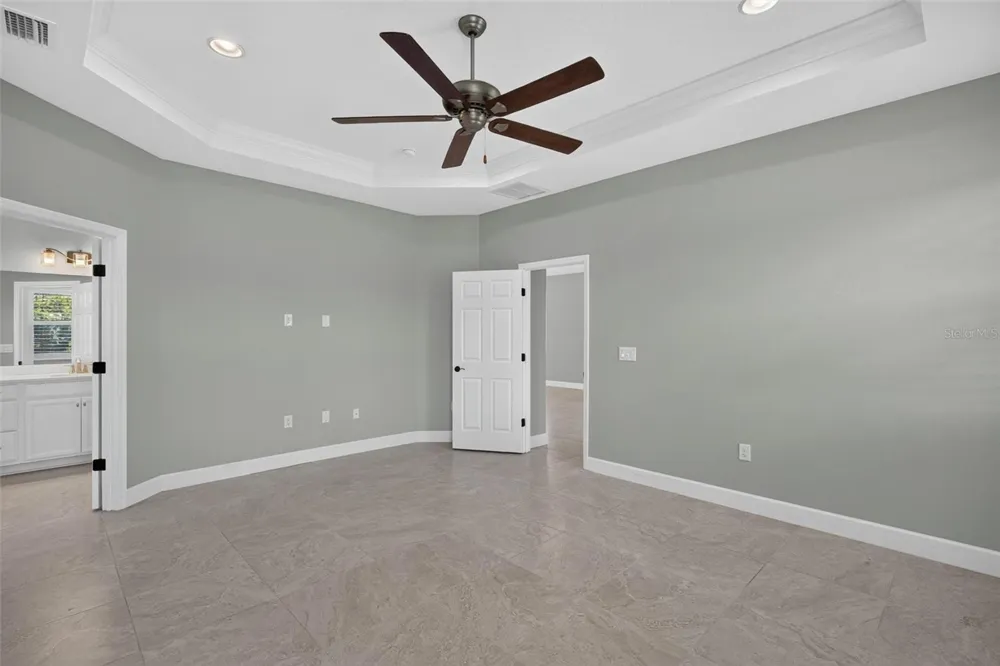 37 LAGOON WAY Palm Coast, FL 32137