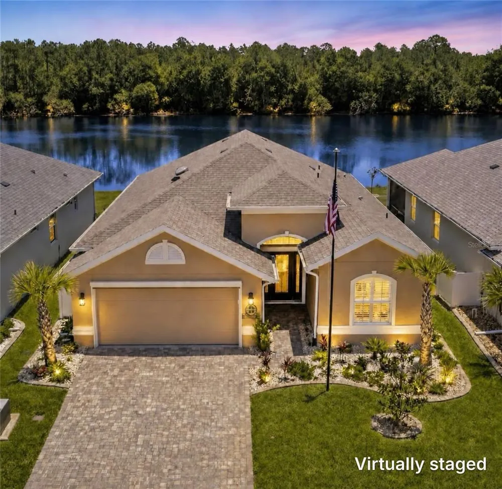 37 LAGOON WAY Palm Coast, FL 32137