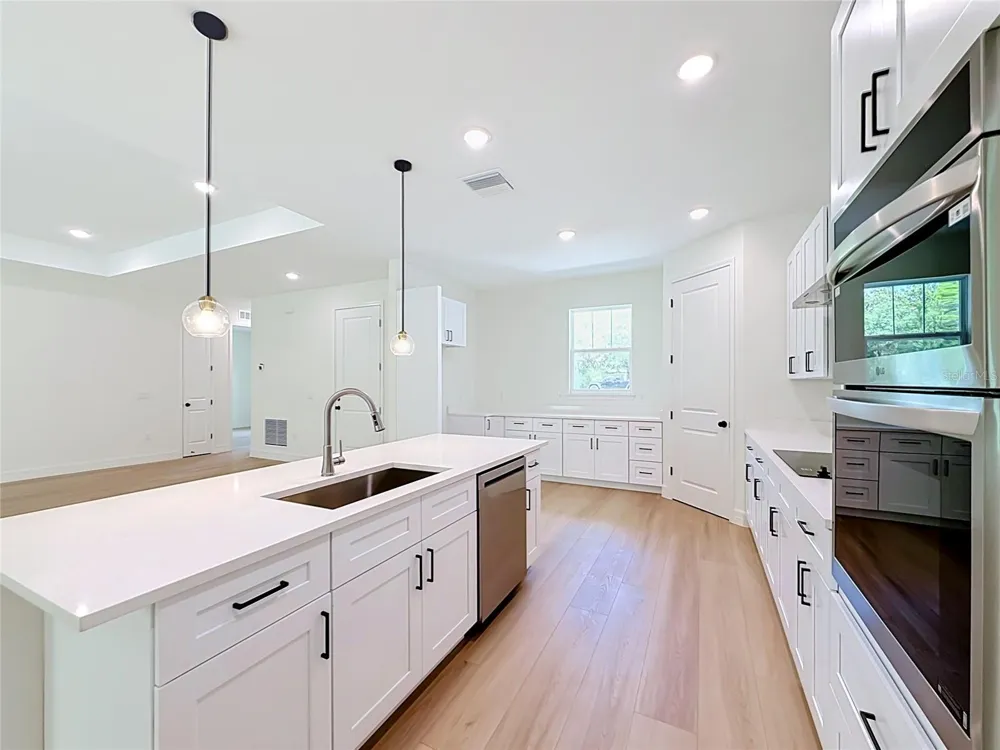 41334 PERSIMMON STREET Eustis, FL 32736
