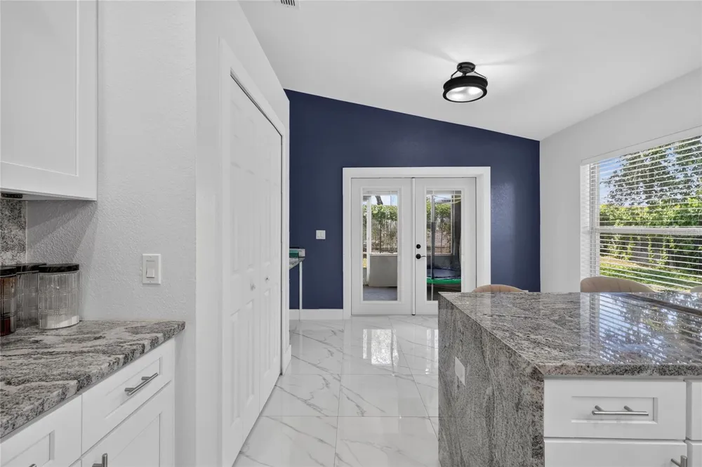 217 E EDWARD STREET Lakeland, FL 33805