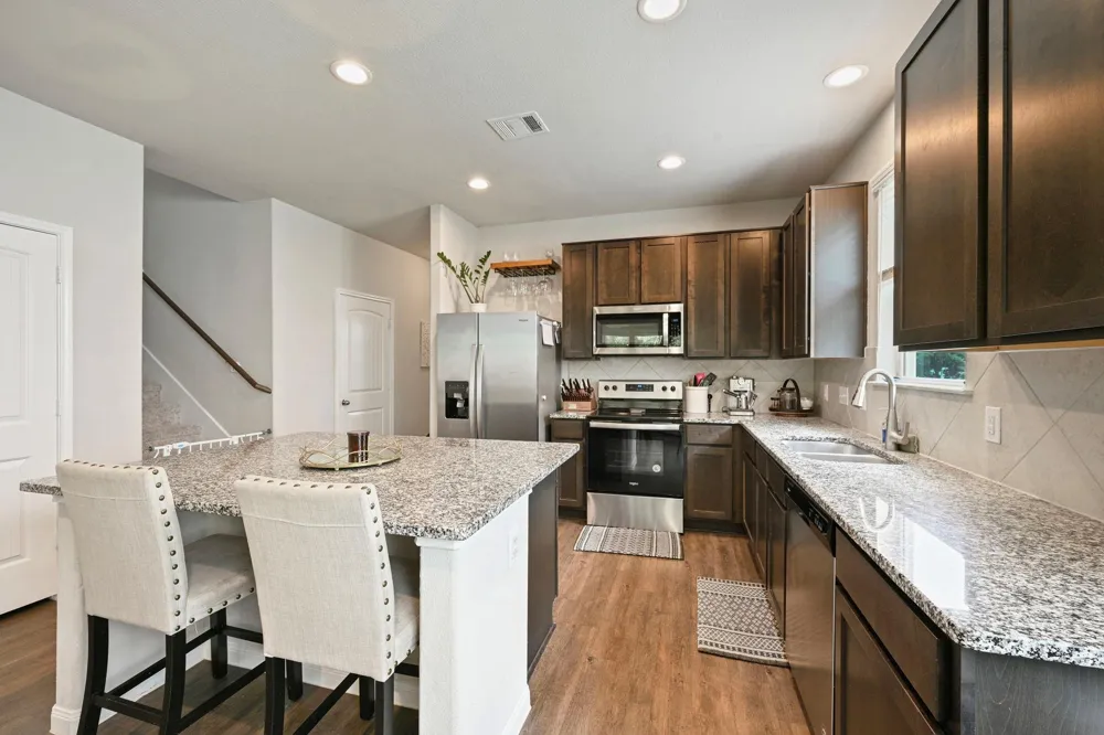 5741 Cerrillos Drive Bryan, TX 77807