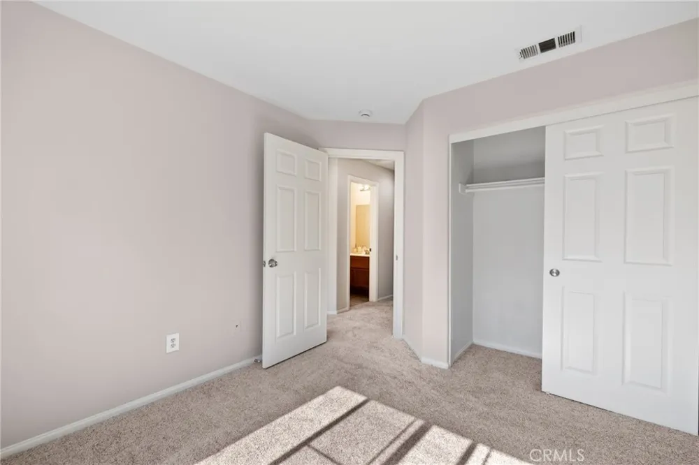 1556 Ledgestone Lane Pomona, CA 91767