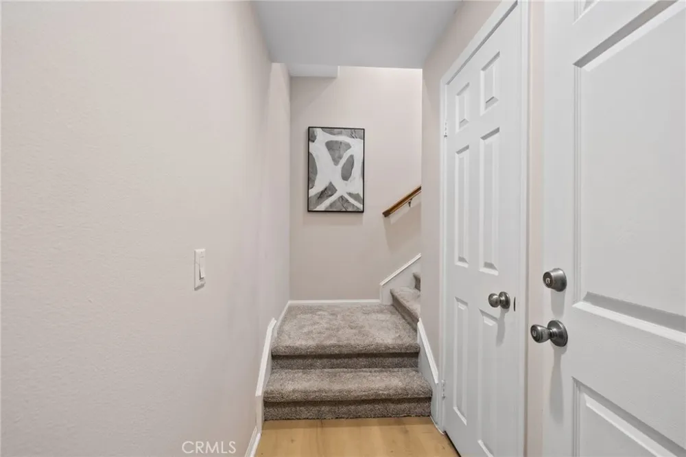 1556 Ledgestone Lane Pomona, CA 91767