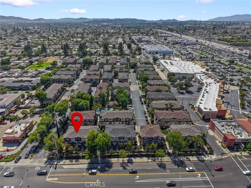 1556 Ledgestone Lane Pomona, CA 91767