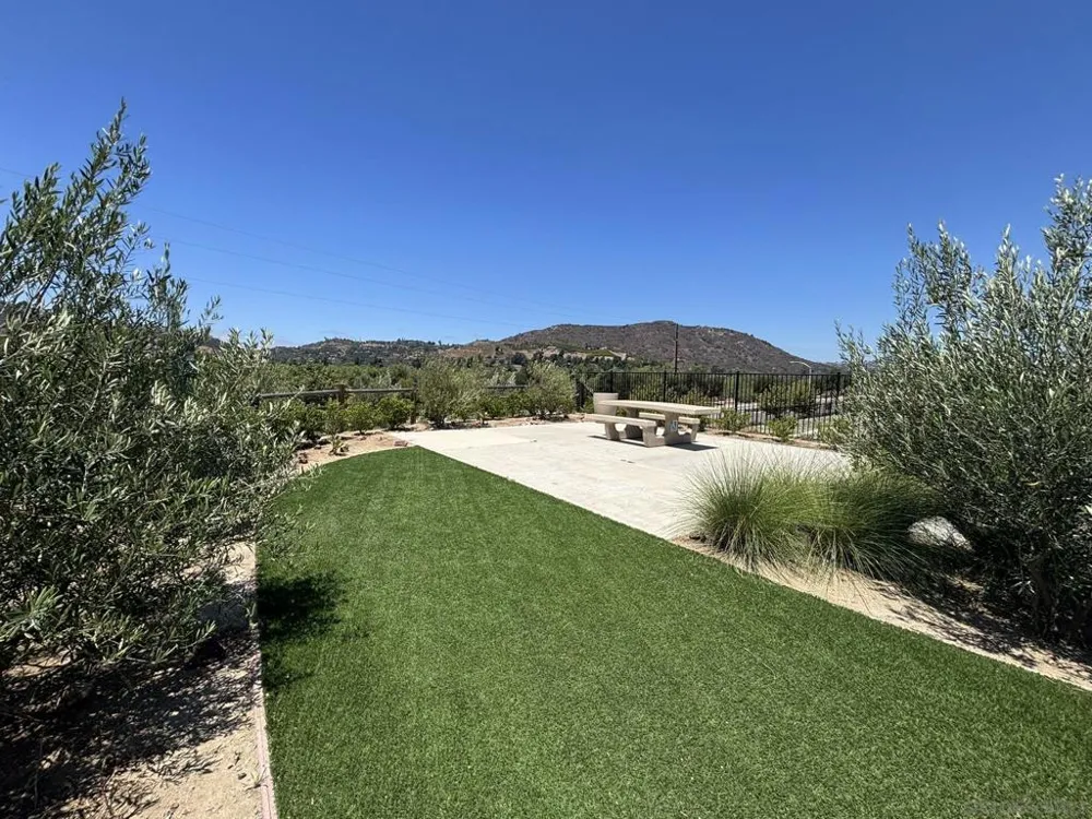 312 Zest Lane Fallbrook, CA 92028