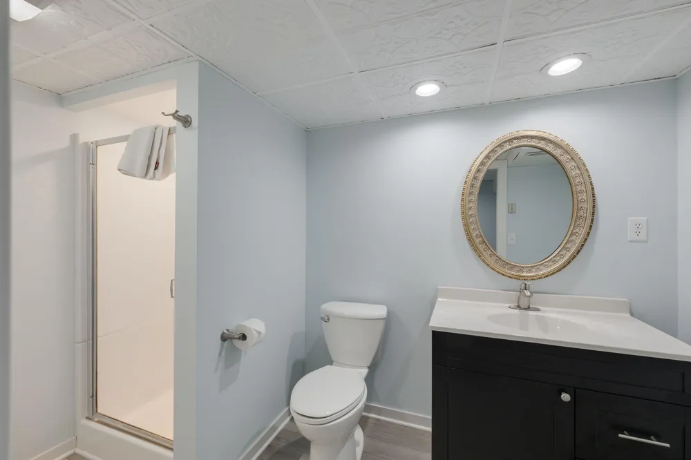 648 Francis Street Saugatuck, MI 49453