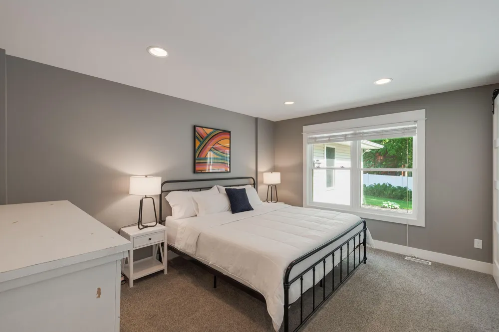 648 Francis Street Saugatuck, MI 49453