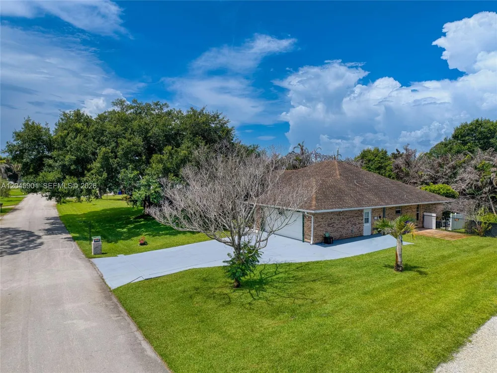 465 11th Ave Vero Beach, FL 32962