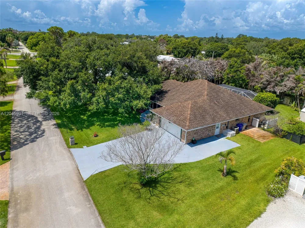 465 11th Ave Vero Beach, FL 32962
