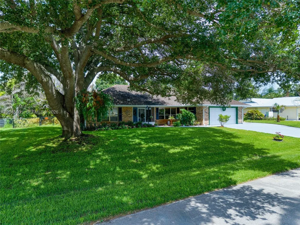 465 11th Ave Vero Beach, FL 32962