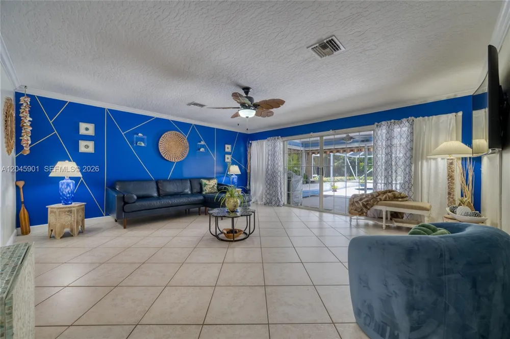 465 11th Ave Vero Beach, FL 32962