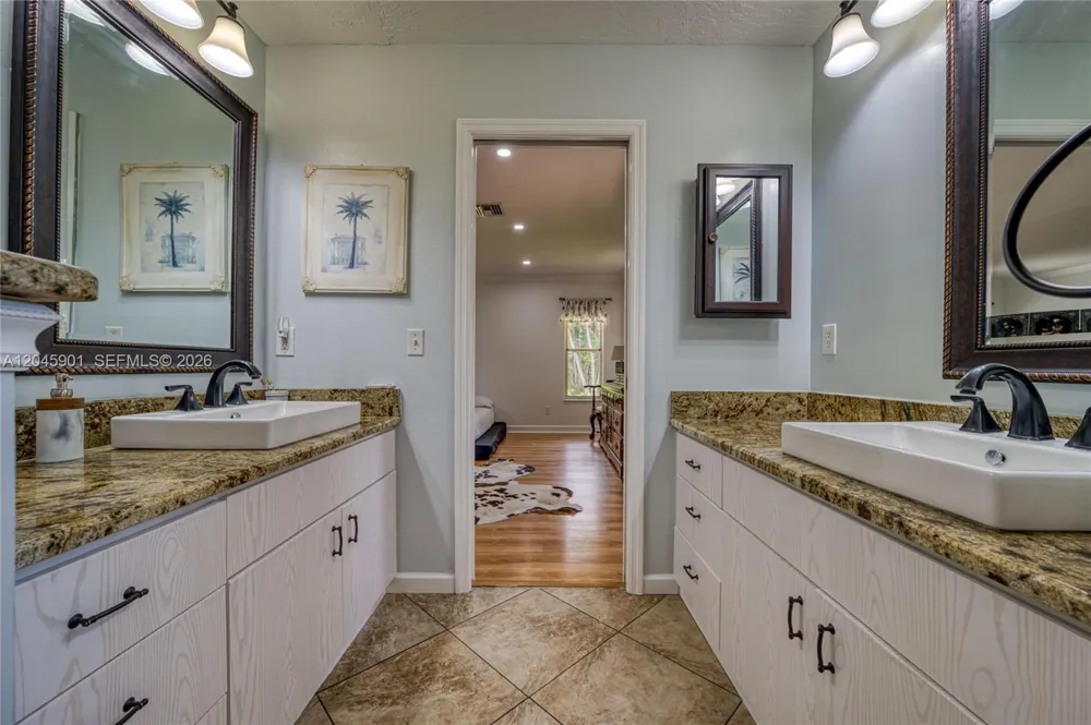 465 11th Ave Vero Beach, FL 32962
