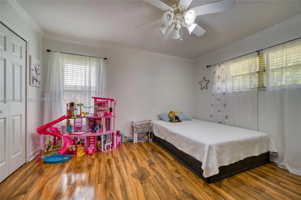 465 11th Ave Vero Beach, FL 32962