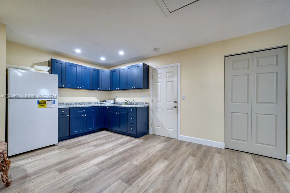 465 11th Ave Vero Beach, FL 32962