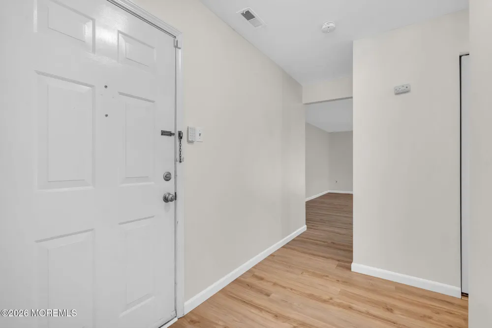 47 Chelmsford Court Marlton, NJ 08053