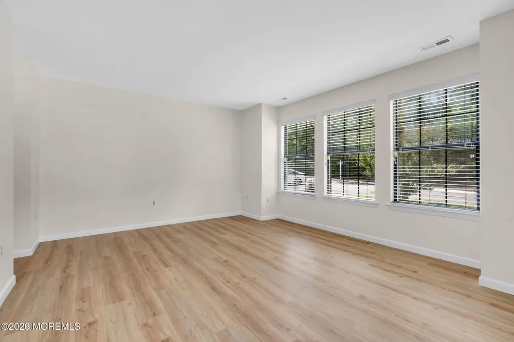 47 Chelmsford Court Marlton, NJ 08053