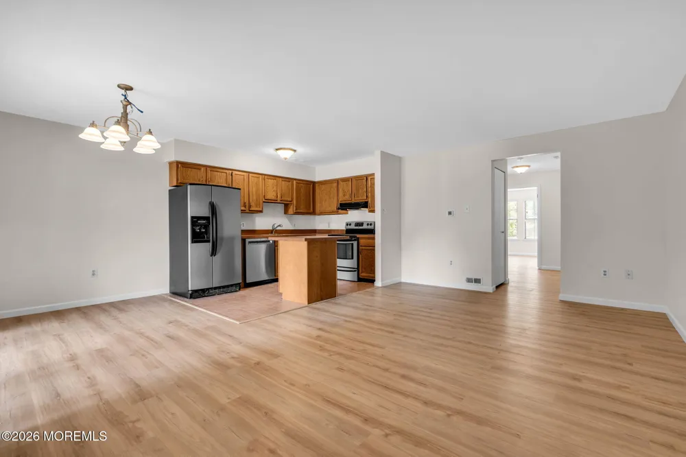 47 Chelmsford Court Marlton, NJ 08053