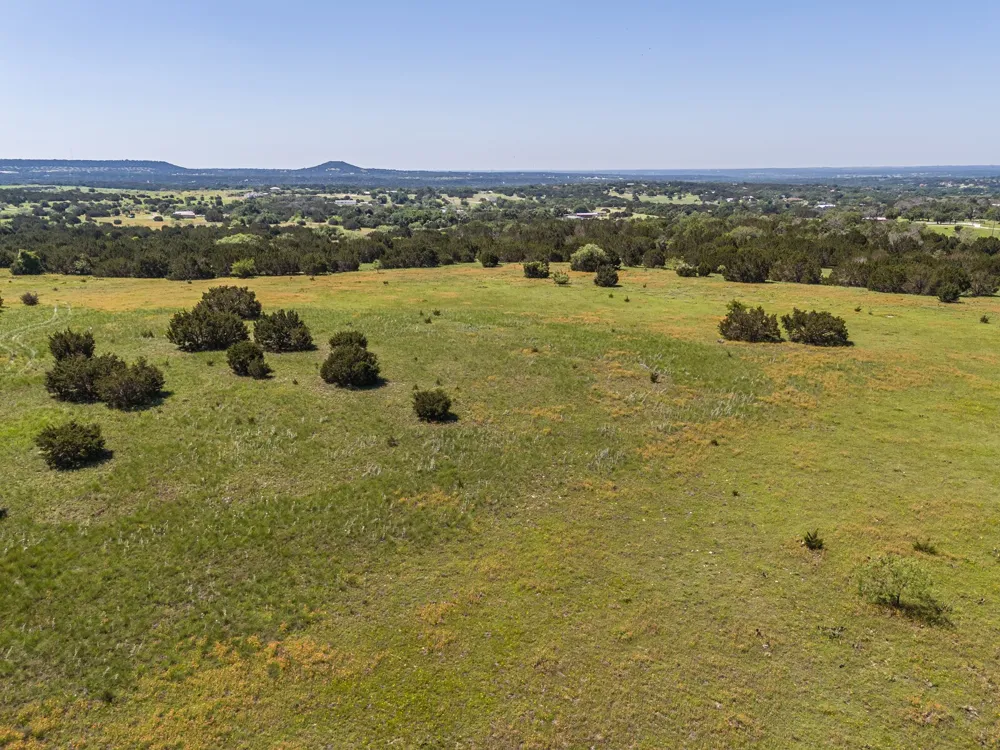 2 County Road 3300 Kempner, TX 76539
