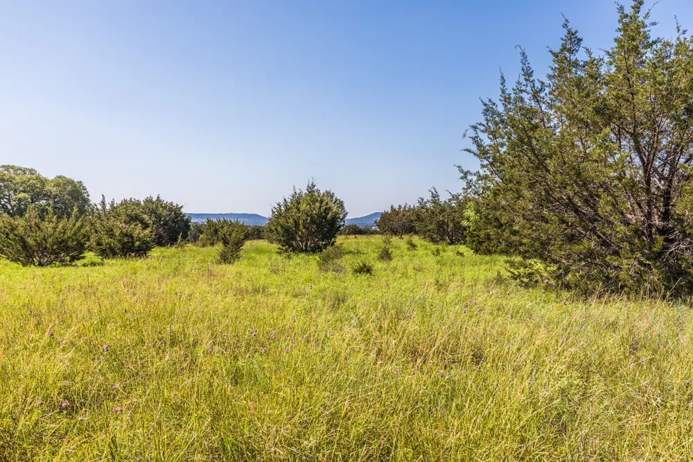 2 County Road 3300 Kempner, TX 76539