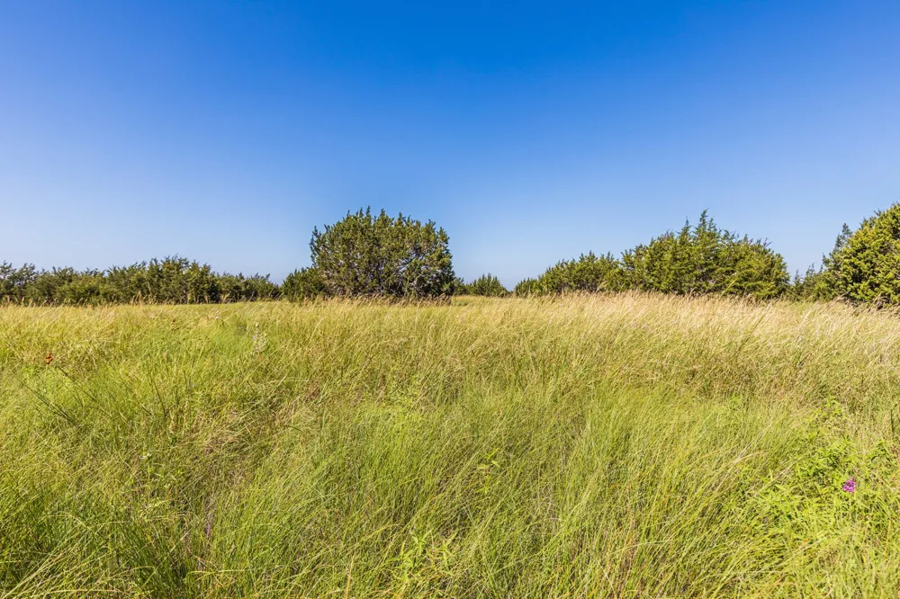 2 County Road 3300 Kempner, TX 76539