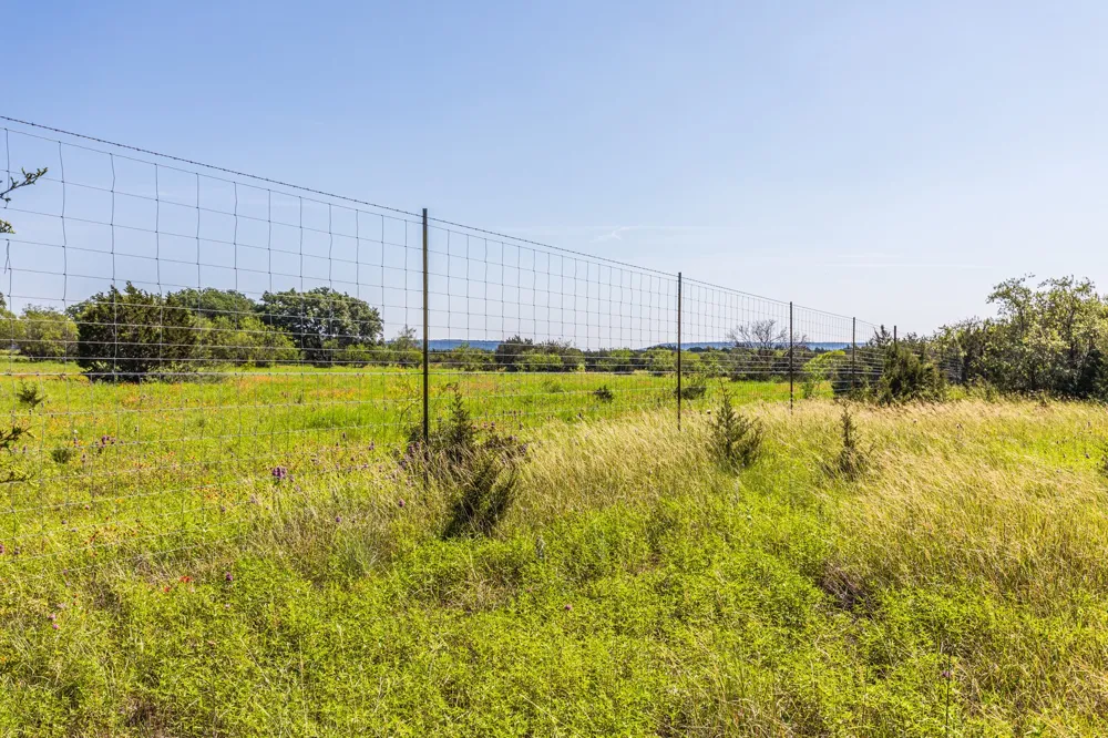2 County Road 3300 Kempner, TX 76539
