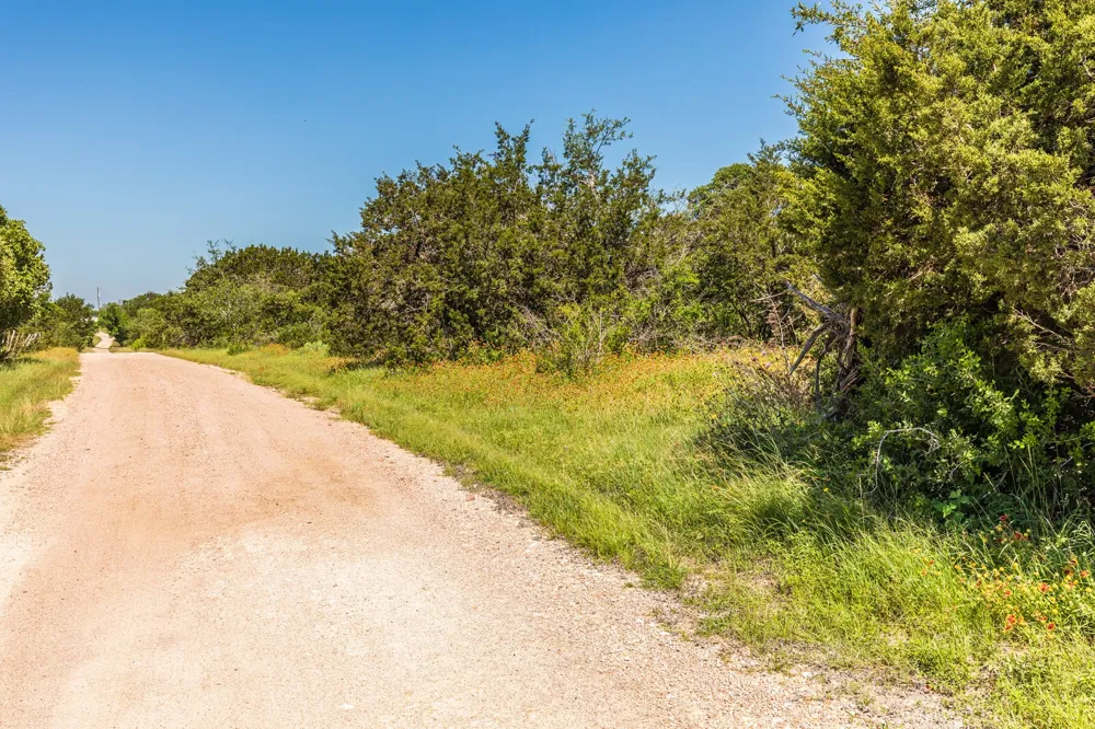 2 County Road 3300 Kempner, TX 76539