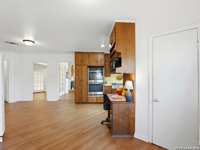 600 S STORTS ST Poth, TX 78147