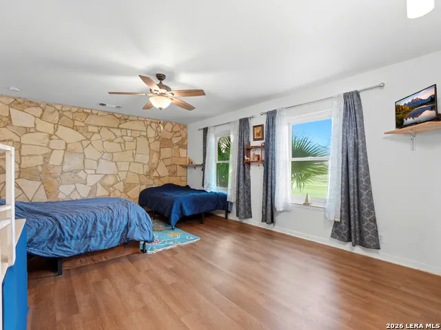 600 S STORTS ST Poth, TX 78147
