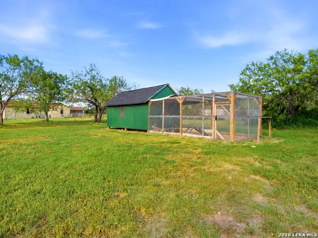 600 S STORTS ST Poth, TX 78147