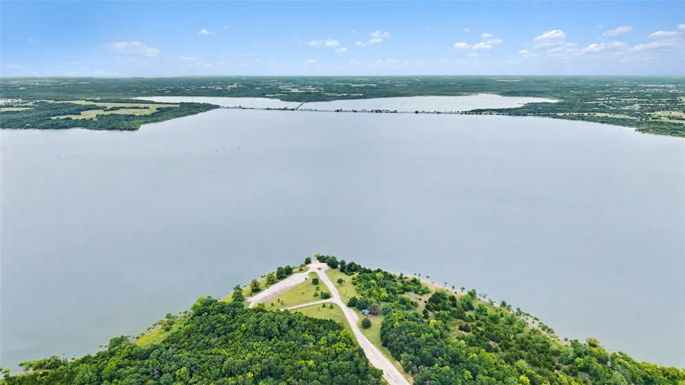 2909 Deer Run Trail Farmersville, TX 75442