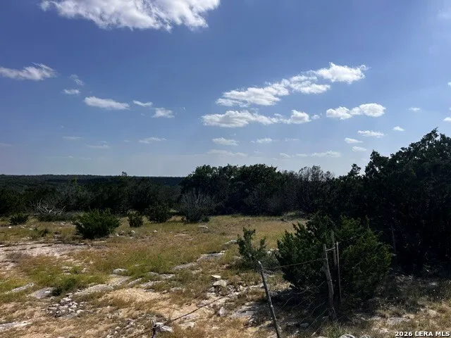 1863 Sd 74200 Rocksprings, TX 78880