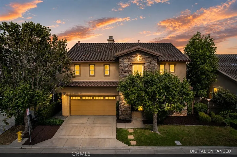13569 Goldmedal Chino, CA 91710